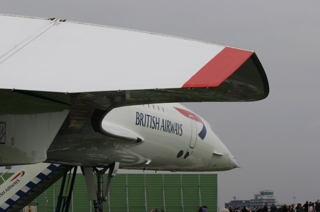 File:Manchester Airport and Concorde - geograph.org.uk - 291379.jpg