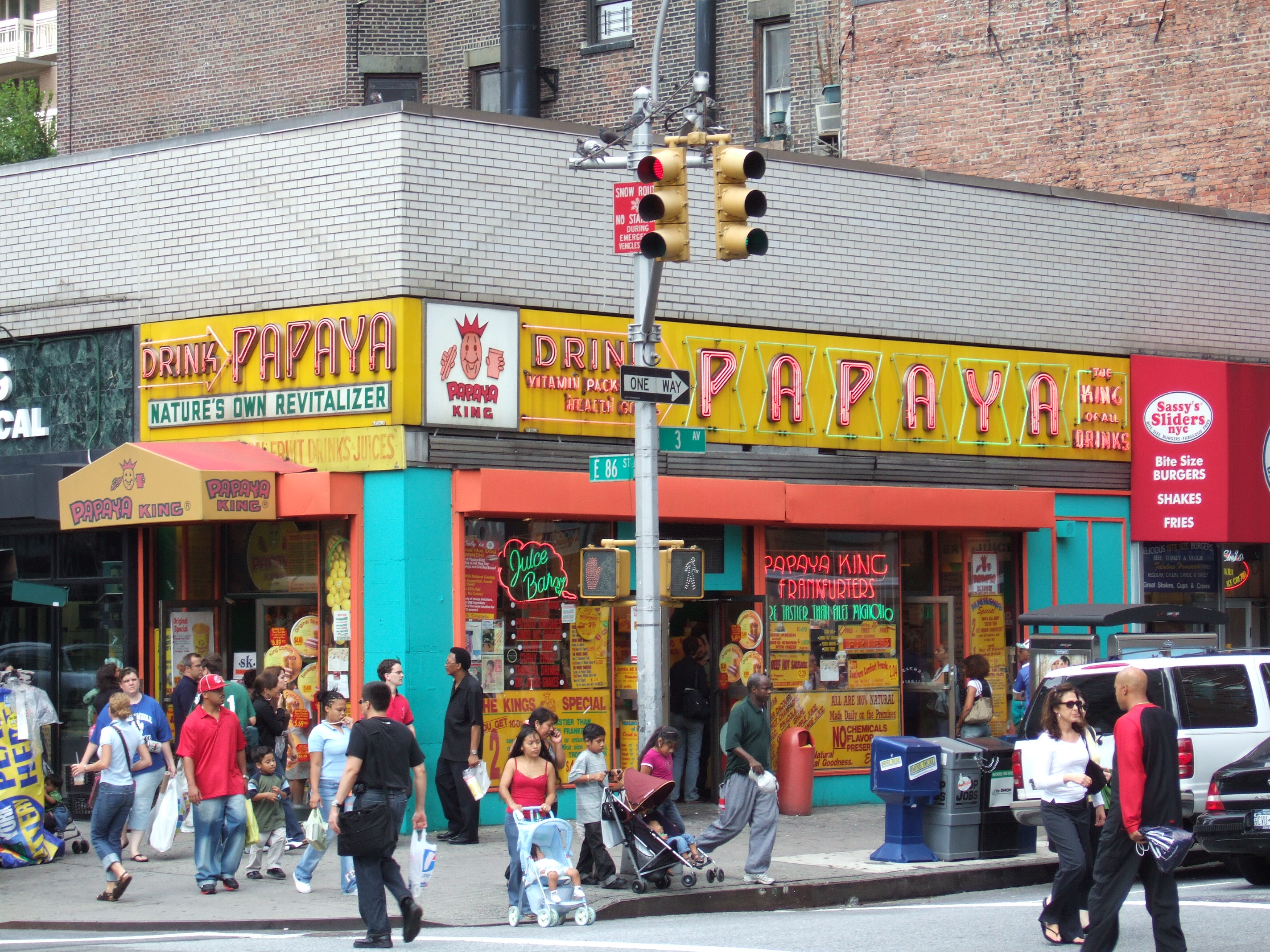 Papaya king new york