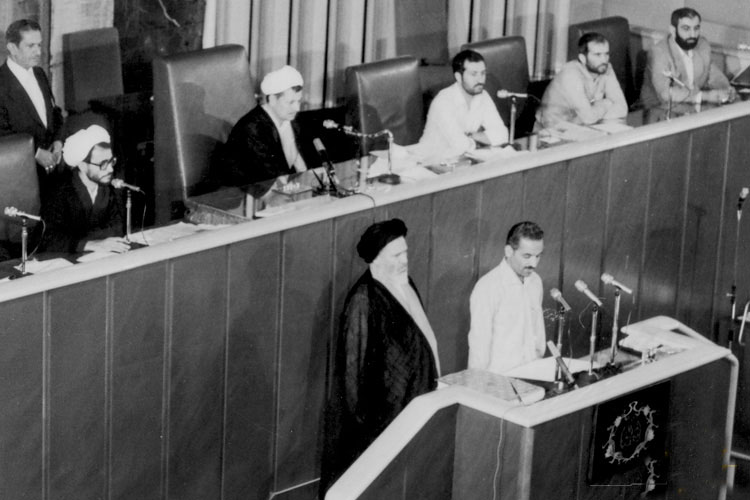 File:President Rajaei Inauguration at Majlis.jpg