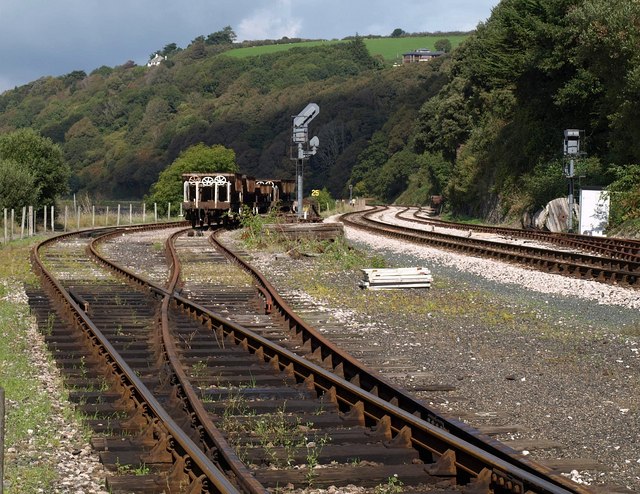 File:Railway sidings, Kingswear - geograph.org.uk - 1507928.jpg