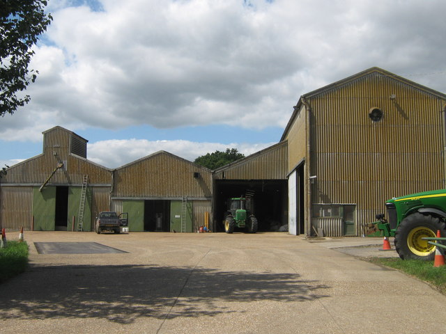 File:Rushbrook Farm - geograph.org.uk - 1427718.jpg