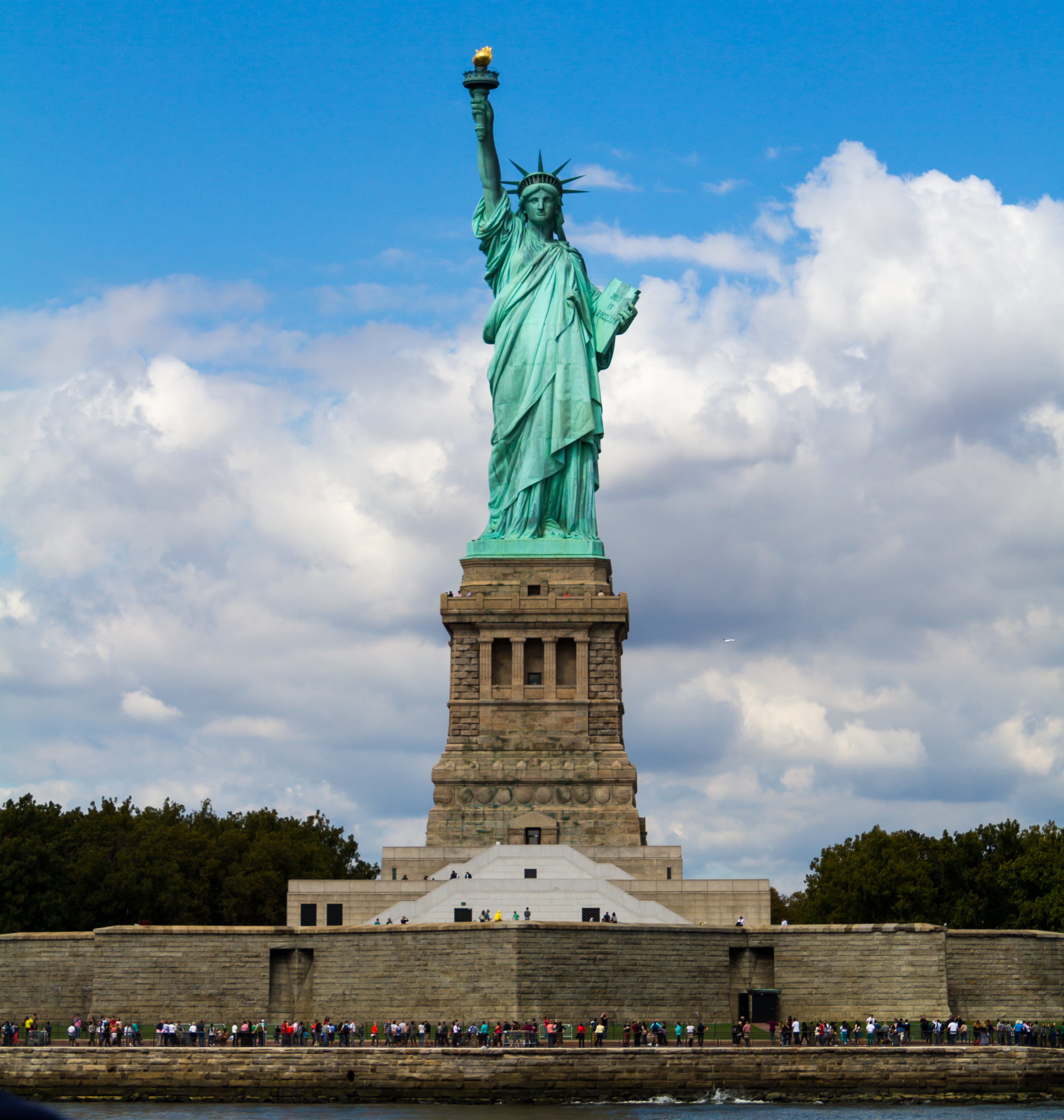 Statue of Liberty from front.jpg.