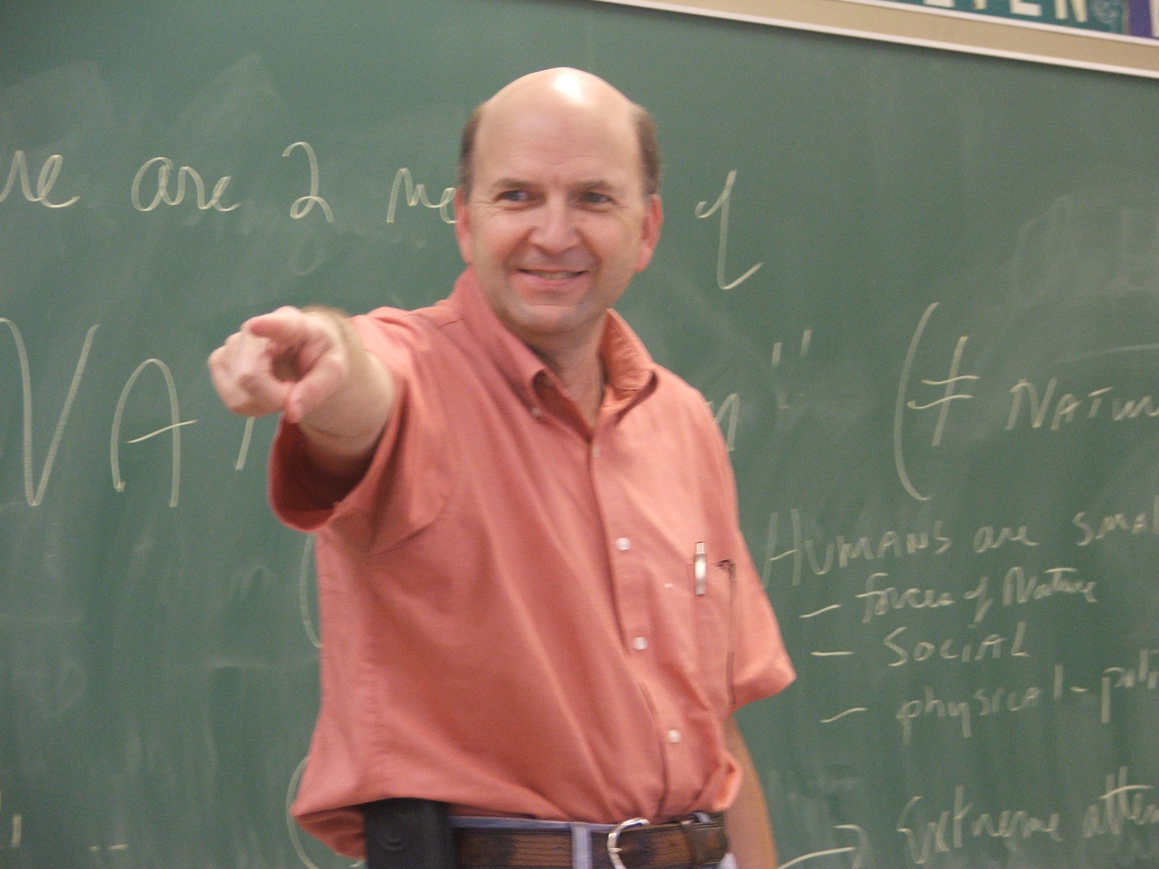 Terry Pluto lecturing students on writing in a visit to his alma mater [[Benedictine High School (Cleveland, Ohio)|Benedictine High School]] in [[Cleveland]]