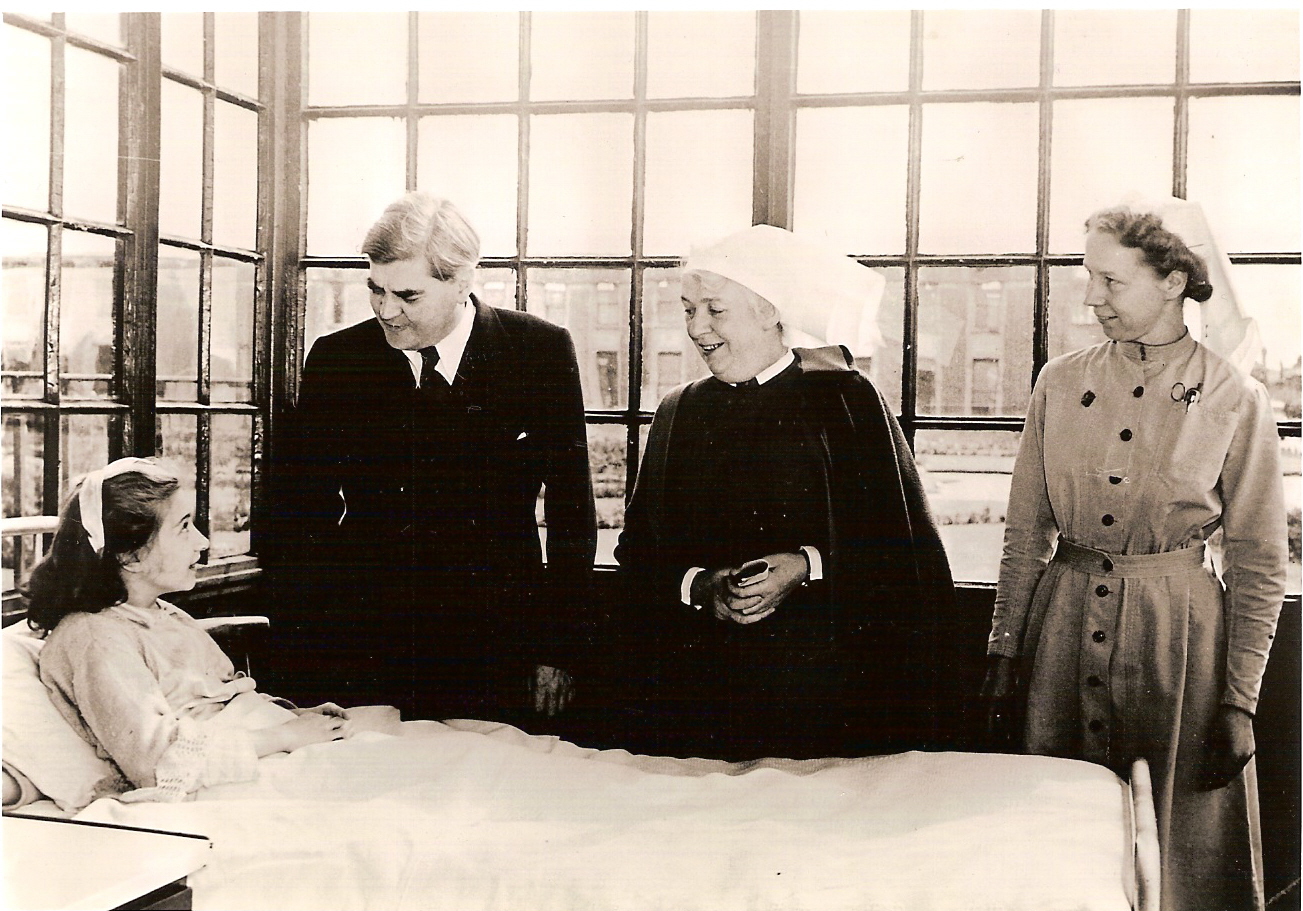Anenurin Bevan, Minister of Health, on the first day of the National Health Service, 5 July 1948 at Park Hospital, Davyhulme, near Manchester (14465908720).jpg