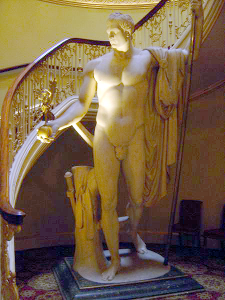 File:Apsley House Napoleon statue.jpg