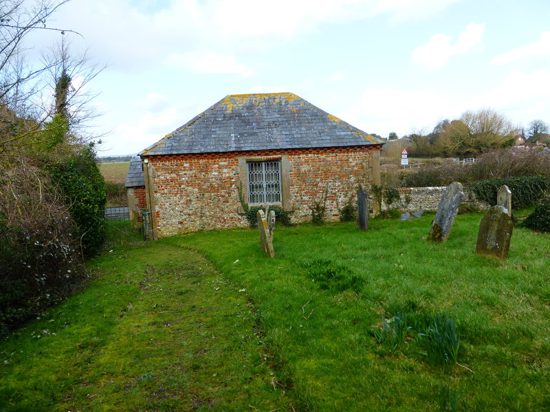 File:Building by church in Merston - geograph.org.uk - 3865623.jpg