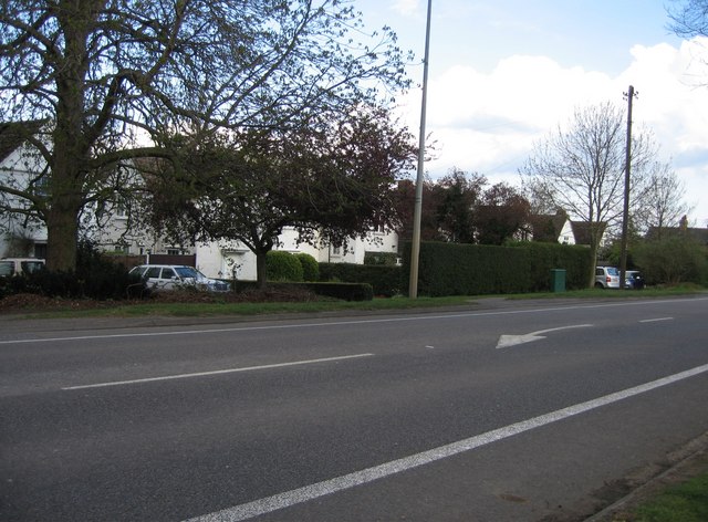 File:Cambridge Road - geograph.org.uk - 795186.jpg