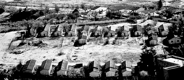 File:Campo 78 Sulmona (Abruzzo) - veduta aerea.jpg