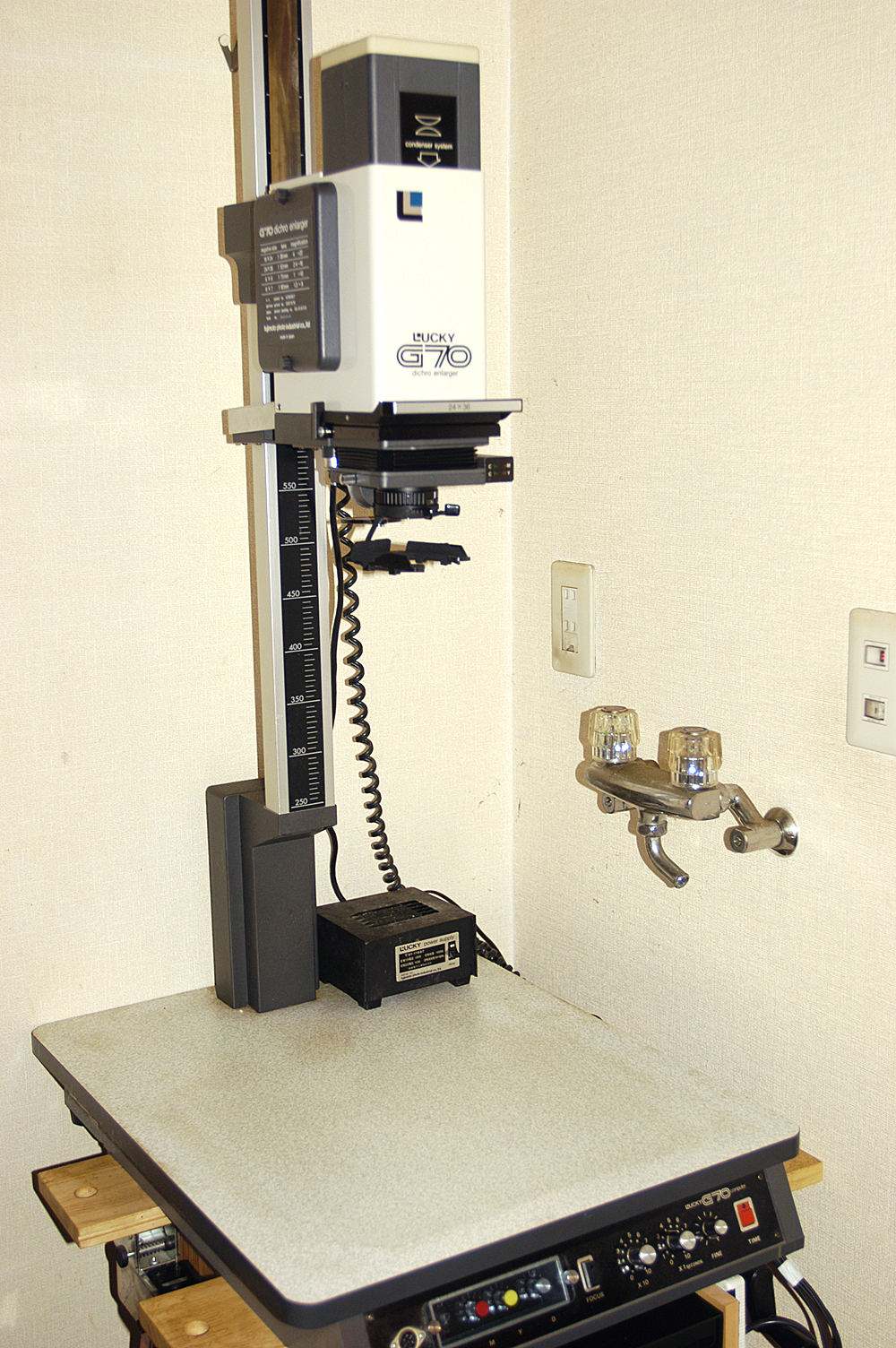 完売】 引き伸ばし機 LUCKY ENLARGER450M-S 藤本写真工業 引伸機