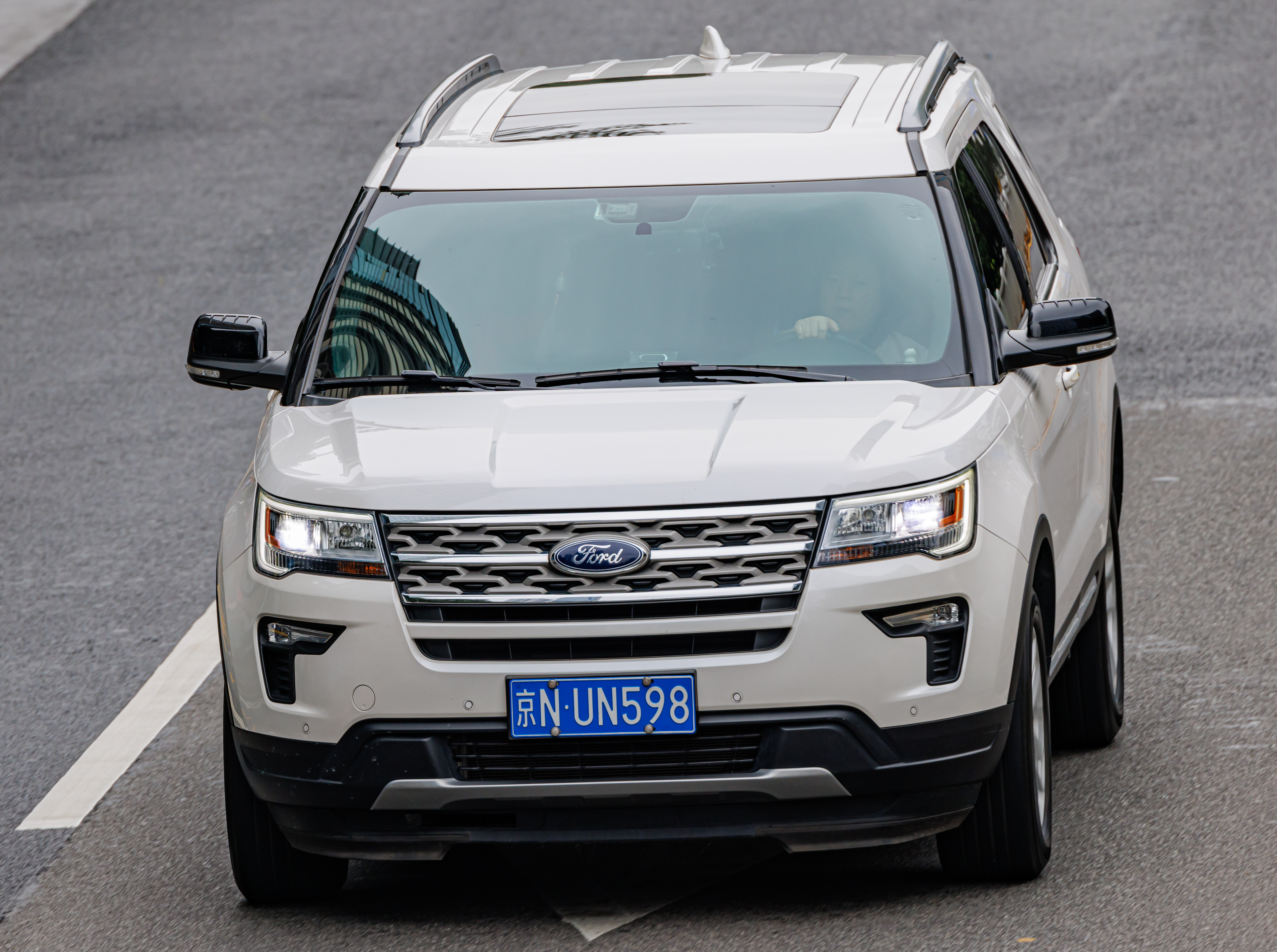 Ford explorer u502. Форд эксплорер u502. Дефлектор Центральный Explorer u502. Фото на телефон Explorer USA.