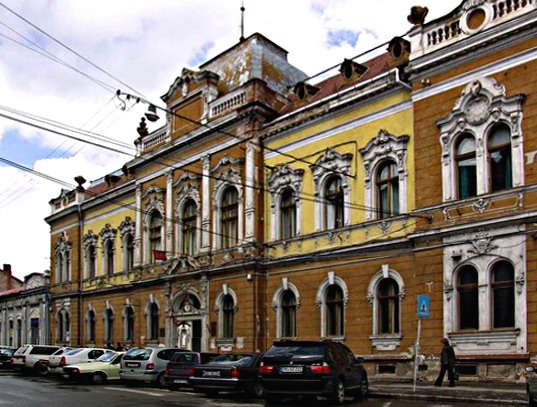 File:Filarmonica de stat oradea.jpg