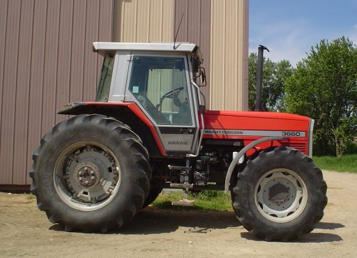 Massey_Ferguson_3660.jpg