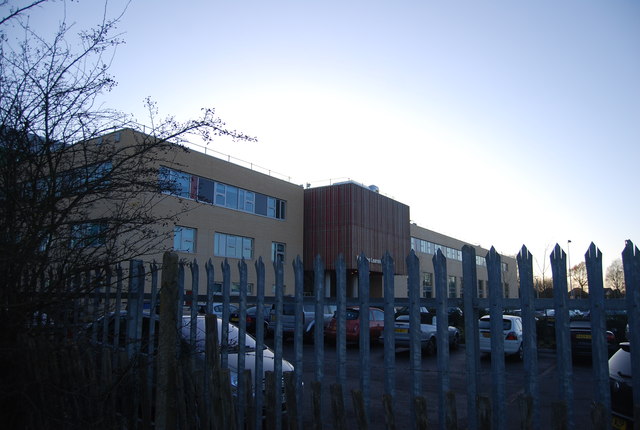 File:New Line Learning Academy - geograph.org.uk - 2870381.jpg