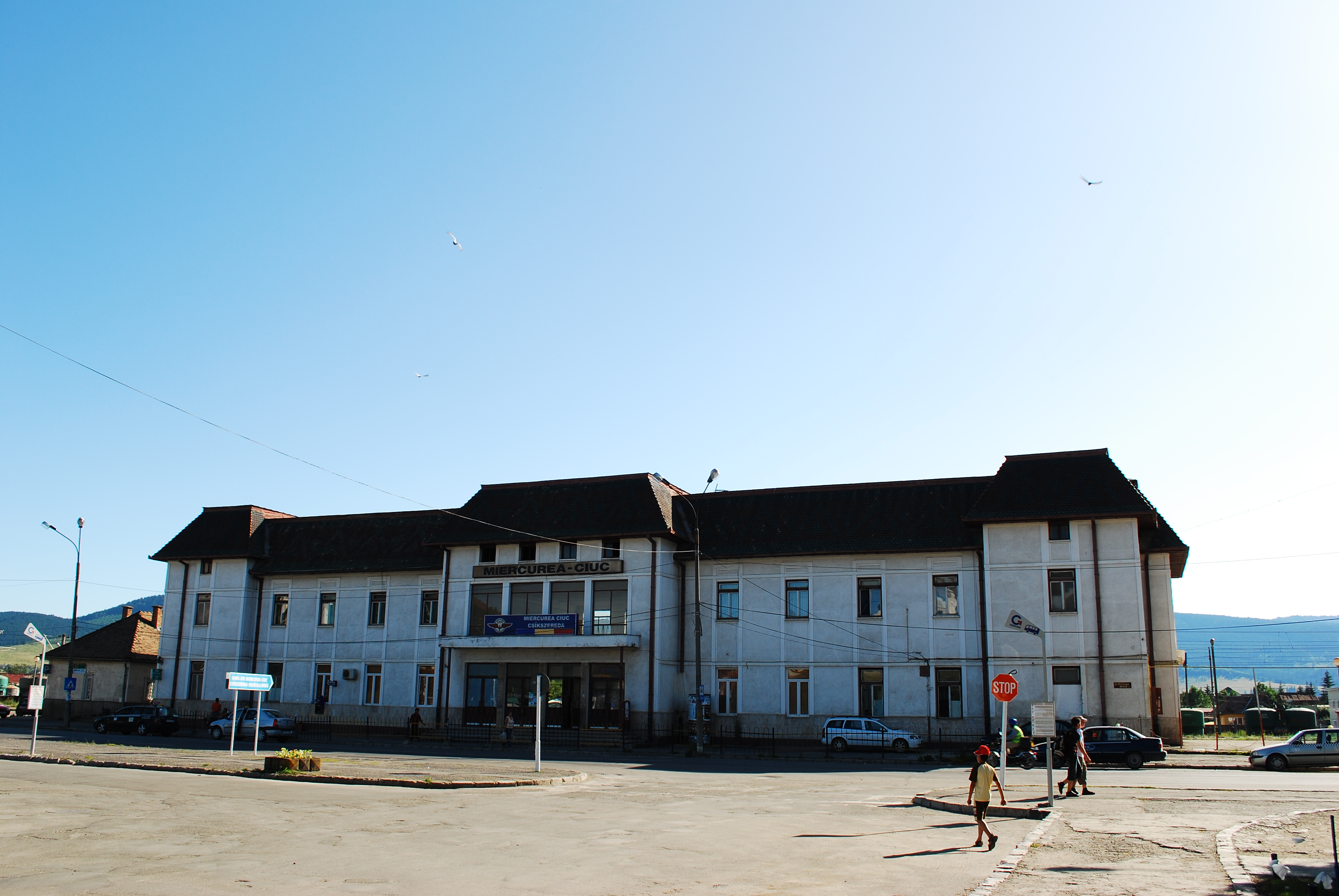 RO_HR_Miercurea_Ciuc_Railway_Station.jpg