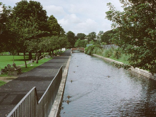 File:The Tavistock Canal - geograph.org.uk - 6092.jpg