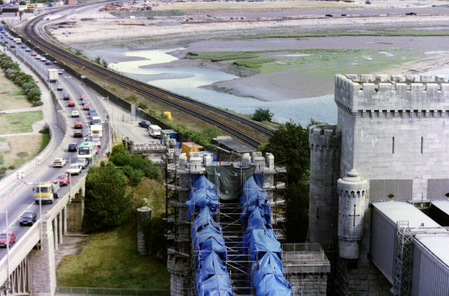 File:Three bridges at Conwy, about 1990 - geograph.org.uk - 1355095.jpg