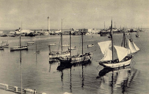 File:Tripoli Sea port.jpg