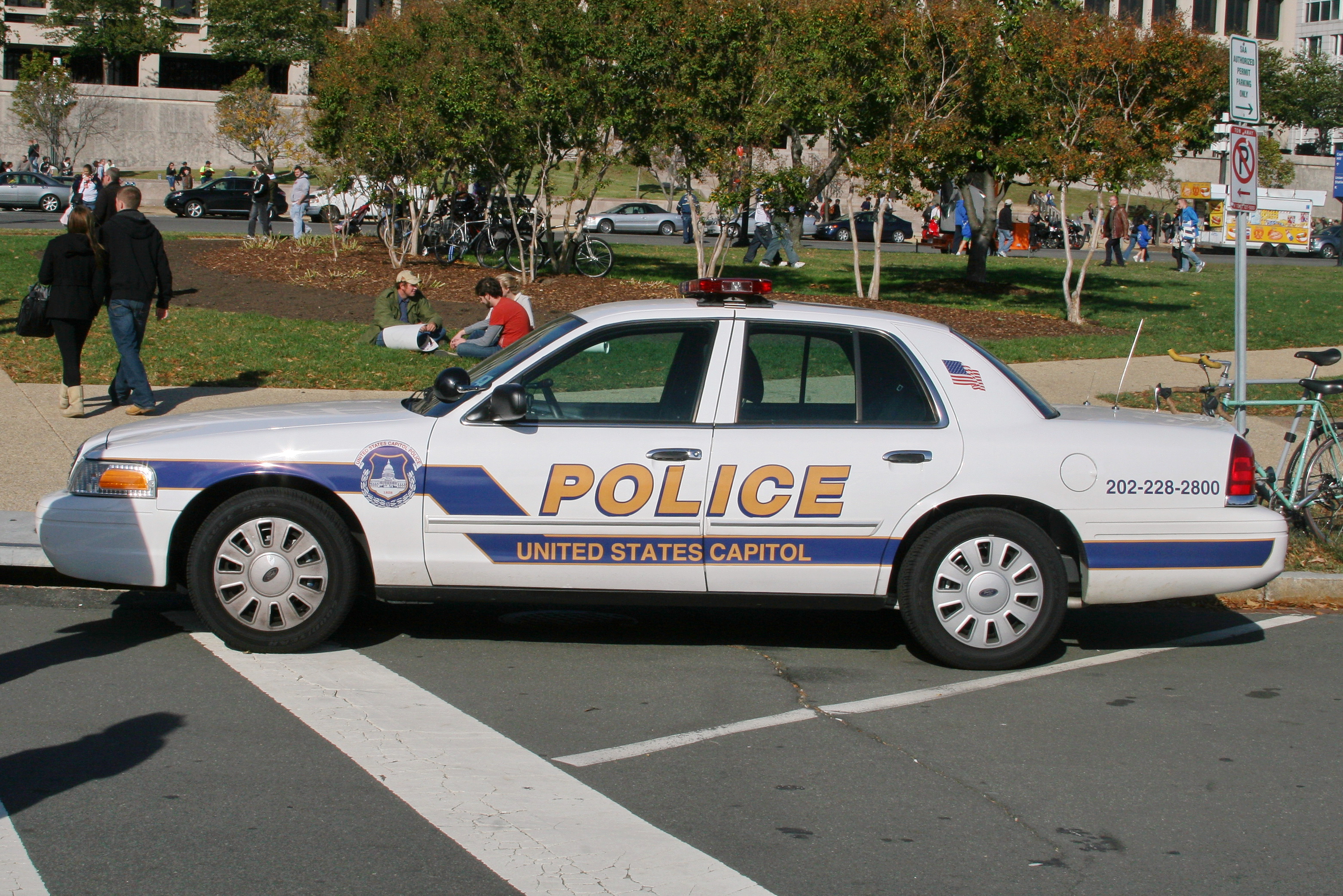 File:US Capitol Police (USCP) (5221997023).jpg - Wikimedia Commons