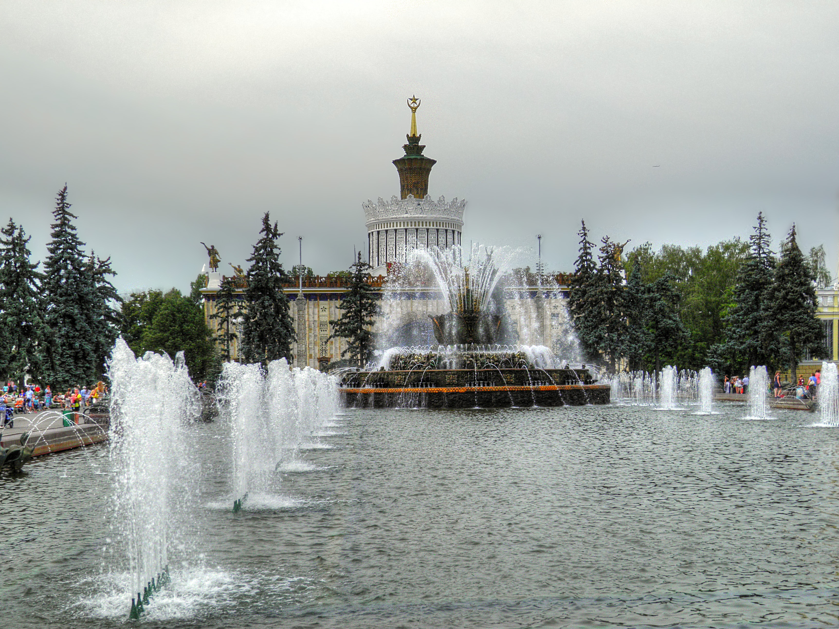 Фото фонтана на вднх в москве