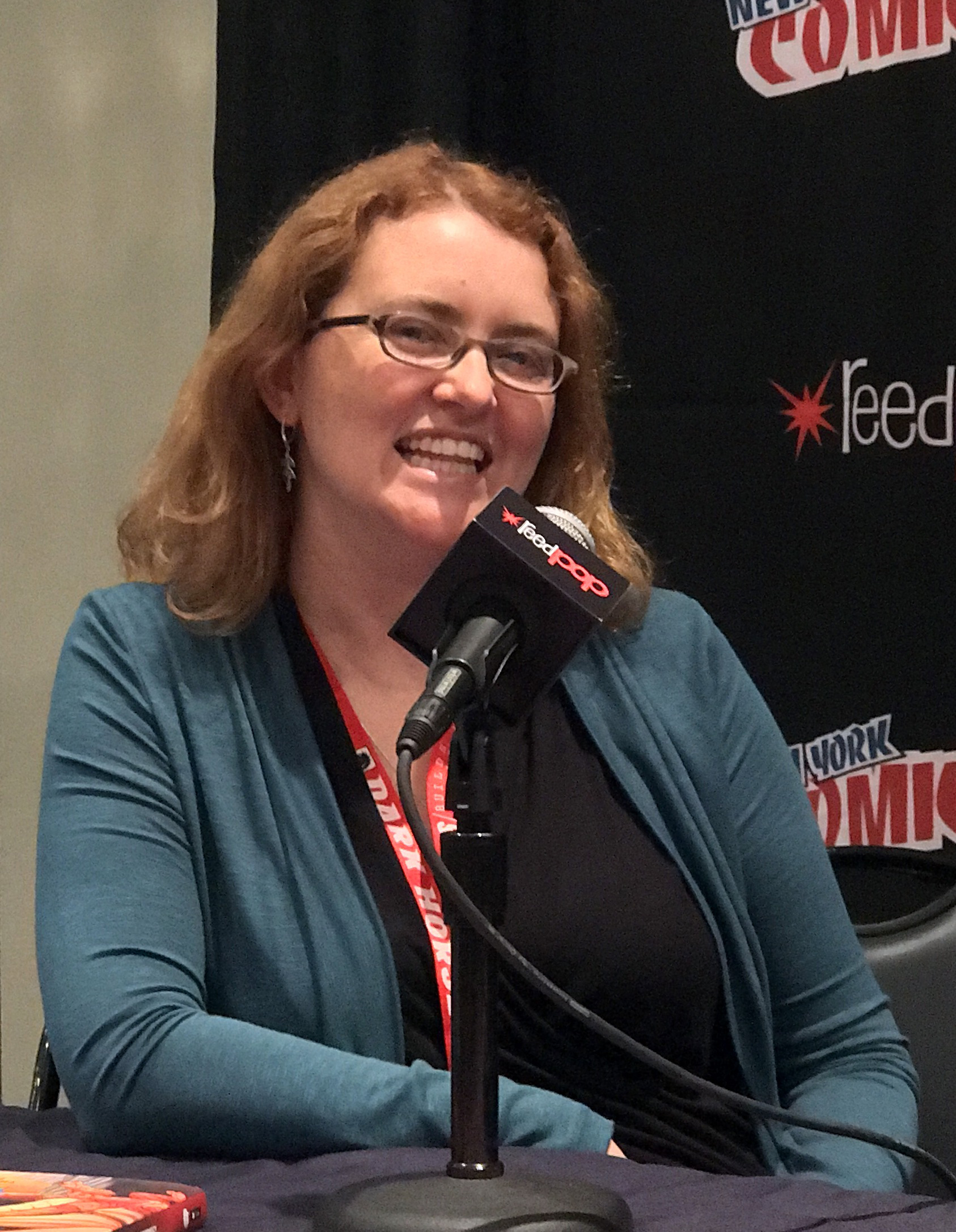 Sutherland at the 2017 [[New York Comic Con]]