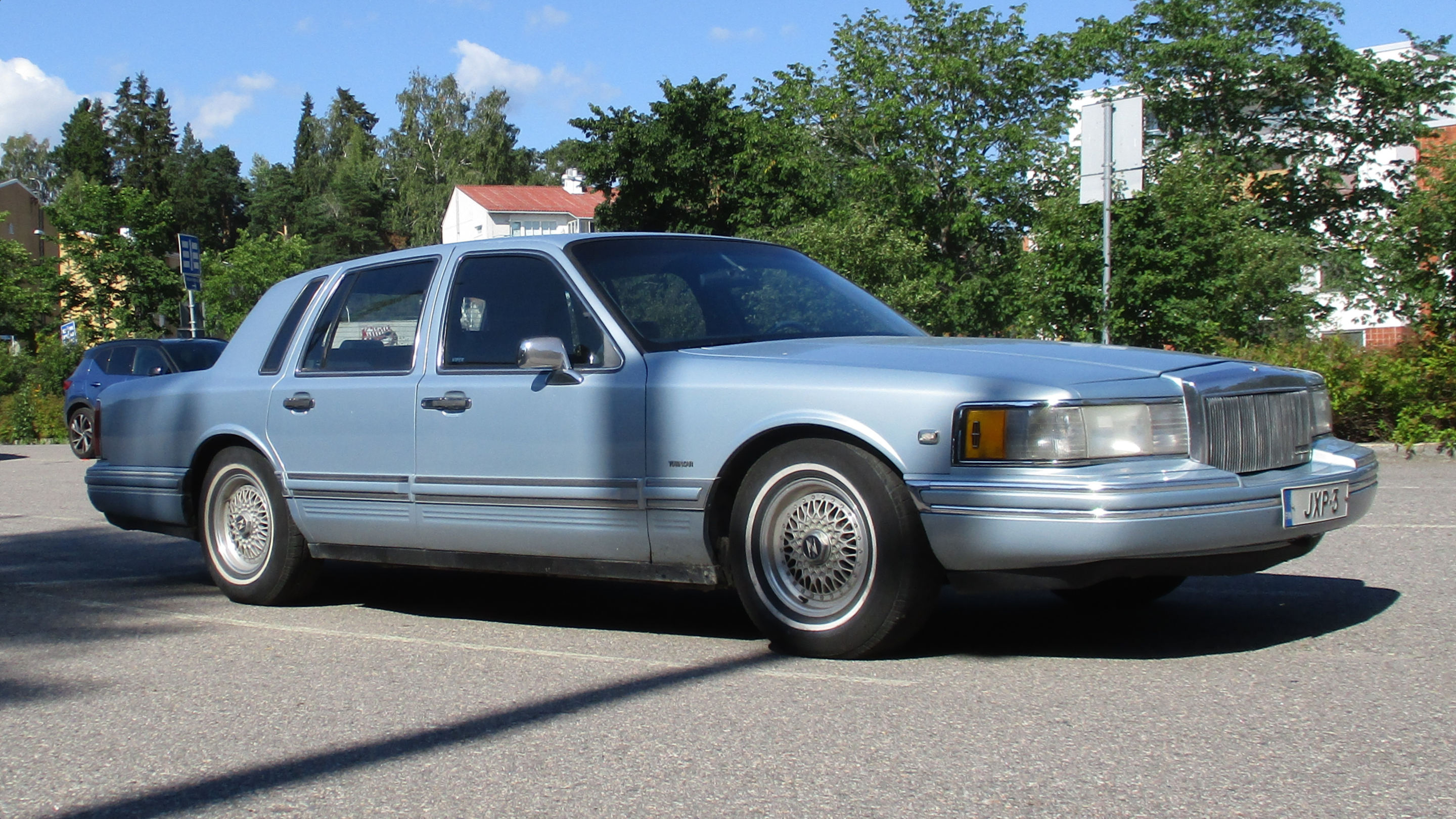 Lincoln Town car катафалк