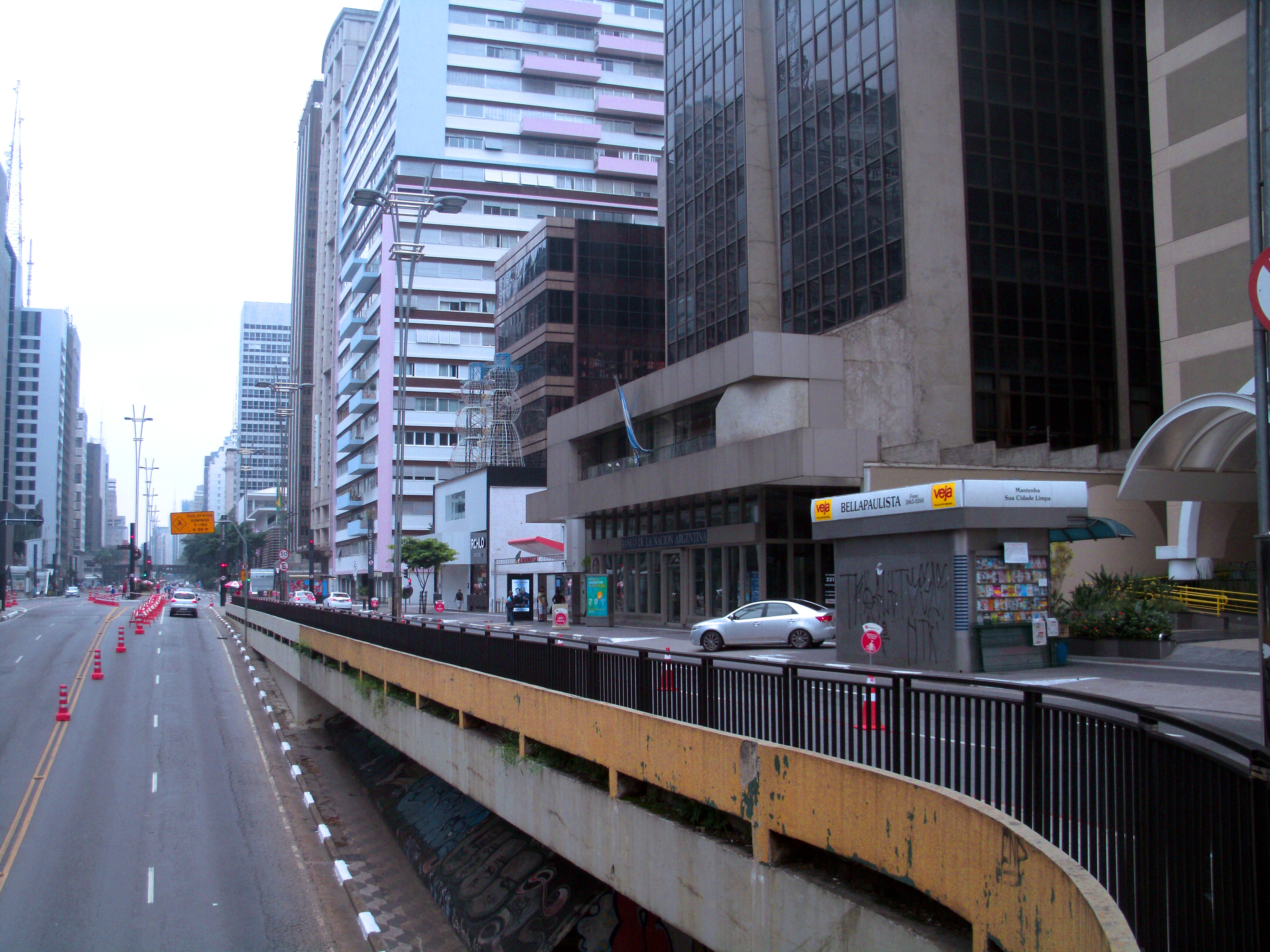 File Avenida Paulista Sao Paulo Brasil Panoramio 6 Jpg Wikimedia Commons