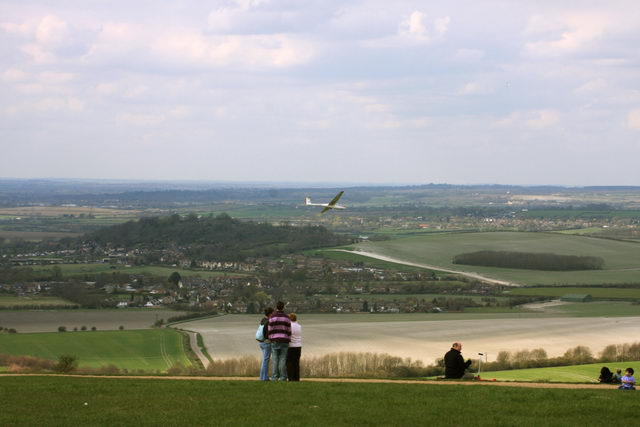 File:Dunstable Downs. - geograph.org.uk - 1238996.jpg