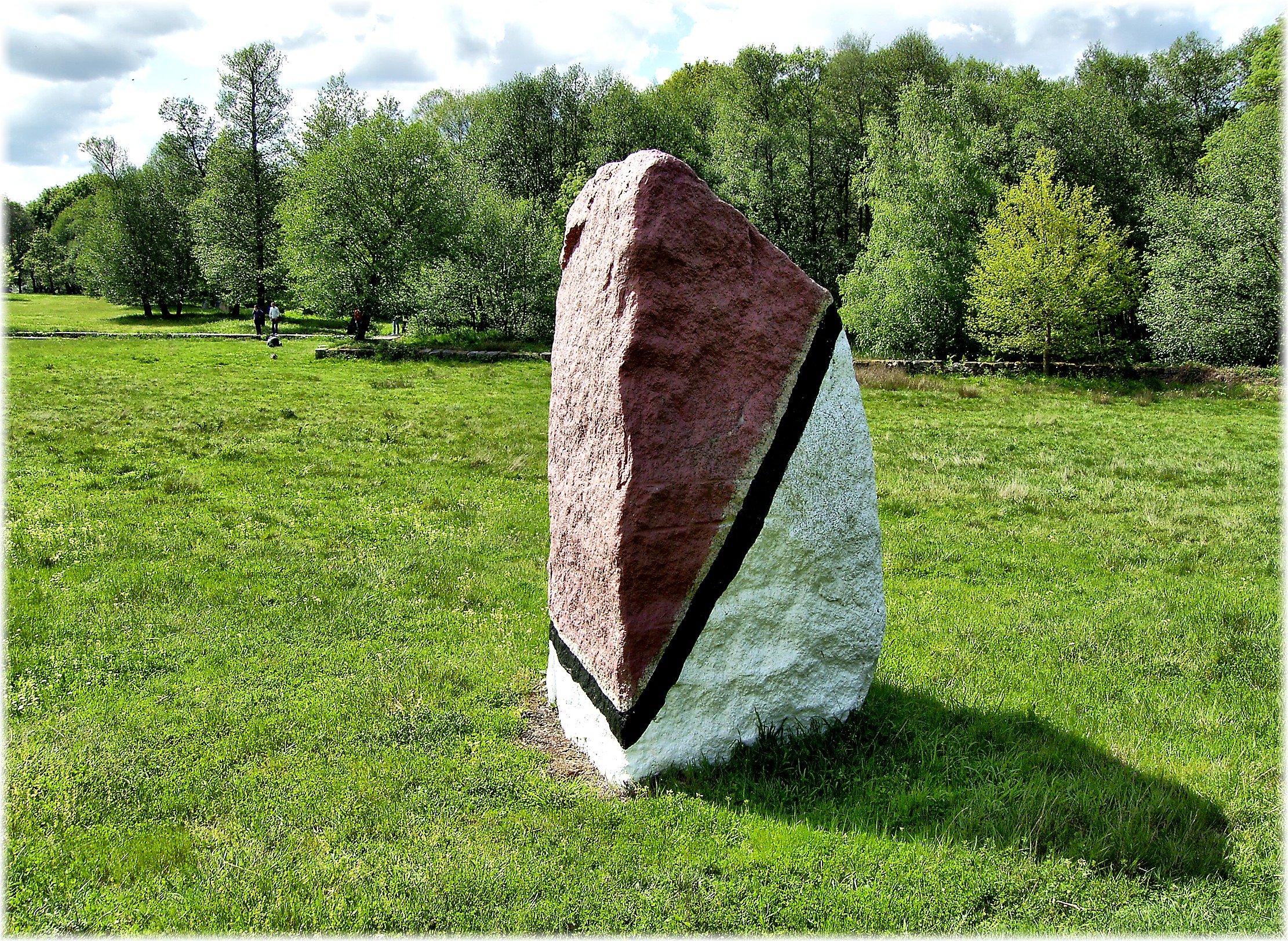 Monument stone