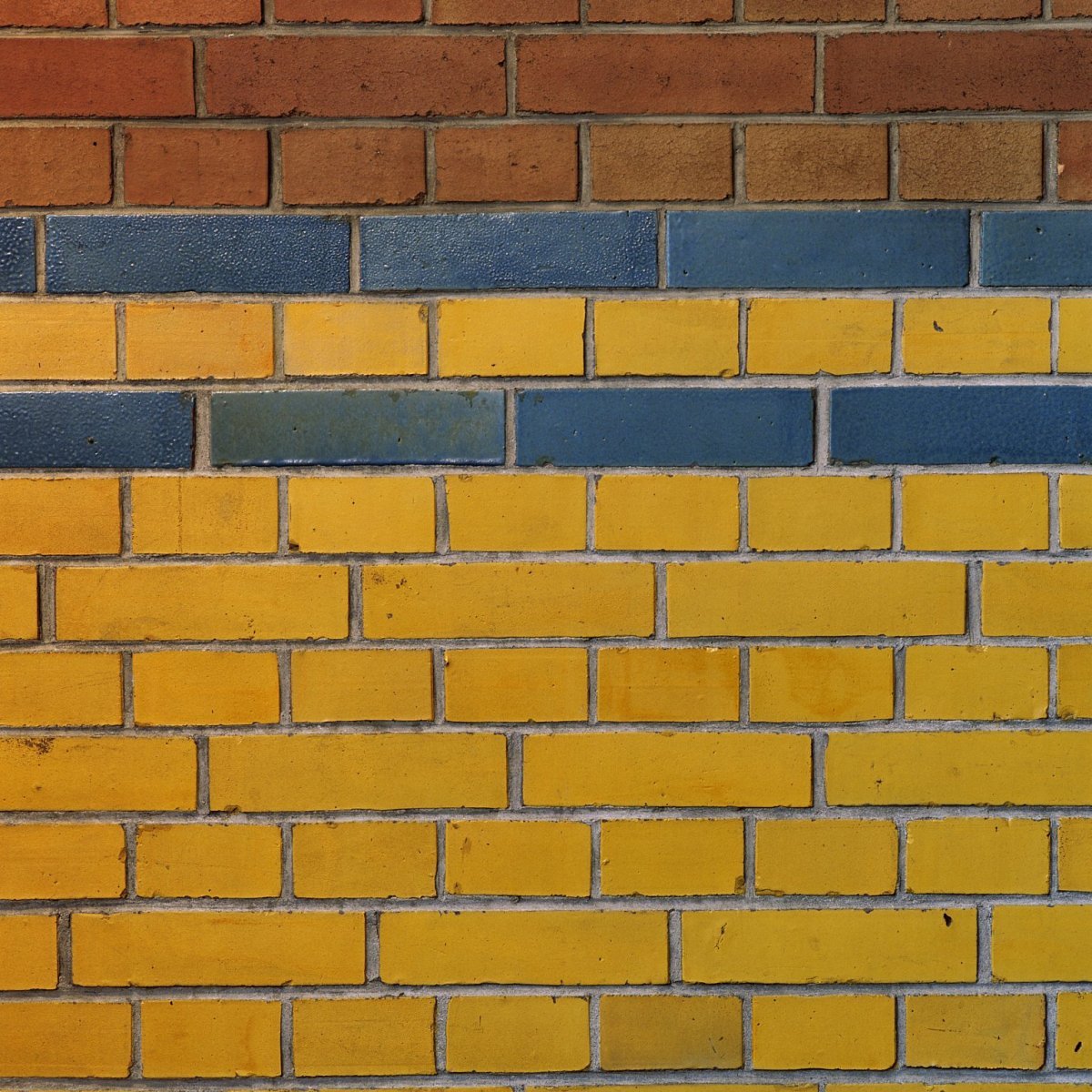 File Interieur Trappenhuis Detail Geglazuurde Bakstenen Muur Amsterdam Rce Jpg Wikimedia Commons