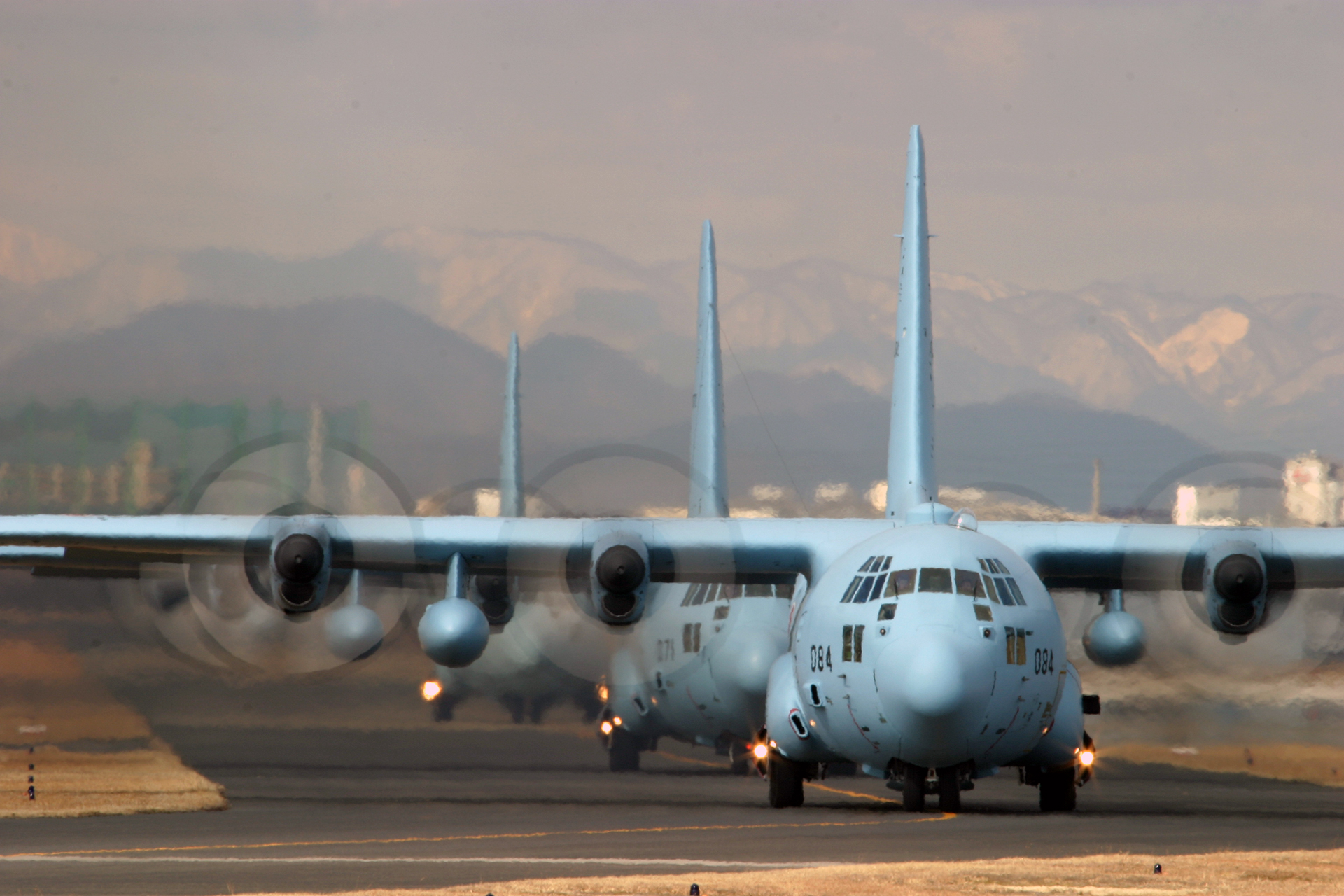 File Jasdf C 130h Hercules 5 Jpg Wikimedia Commons