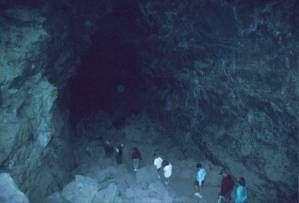 File:Lava River Cave, Echo Hall.jpg