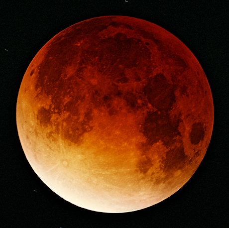 File:Lunar-eclipse-09-11-2003-cropped.jpeg