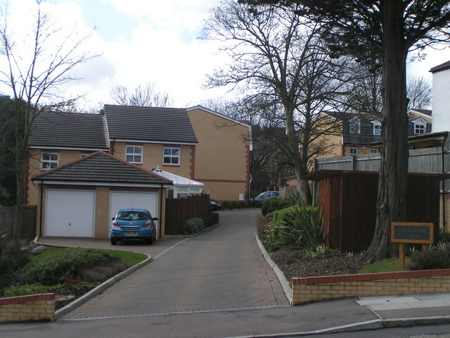 File:Montgomery Mews - geograph.org.uk - 732165.jpg