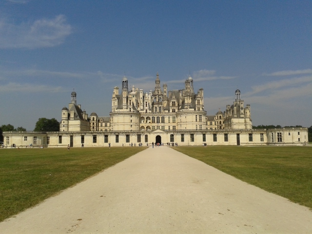 File:Panorama du Château de Chambord.jpg