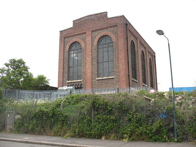 Railway electricity substation, Plumstead - geograph.org.uk - 1848738