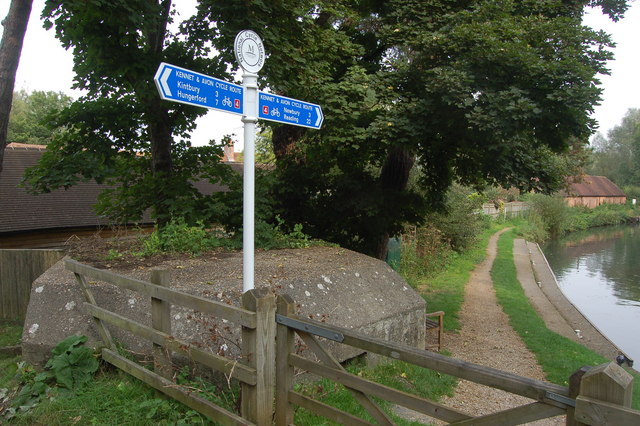 The Kennet and Avon Cycle Route at Marsh Benham - geograph.org.uk - 967351