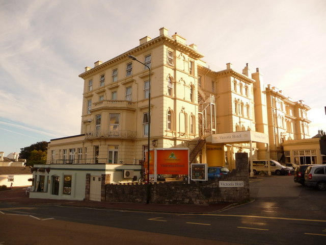 Picture of Victoria Hotel courtesy of Wikimedia Commons contributors - click for full credit