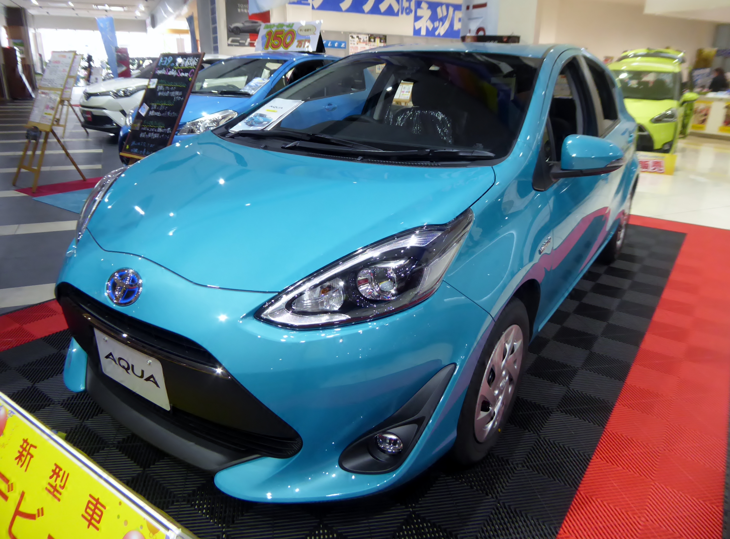 toyota aqua 2018