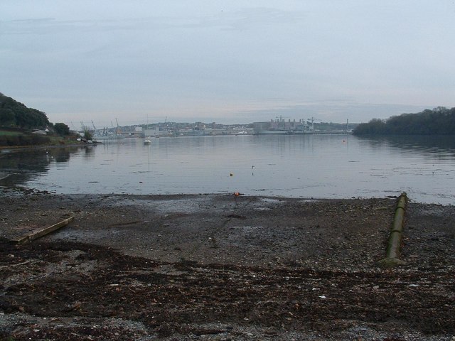 File:Wilcove to Devonport - geograph.org.uk - 356086.jpg