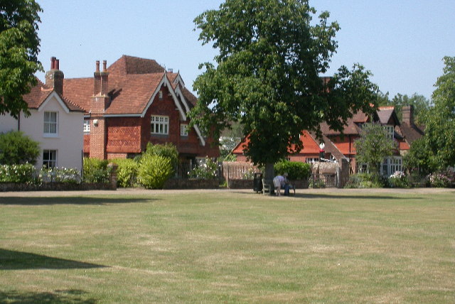 File:Wisborough Green - geograph.org.uk - 28157.jpg