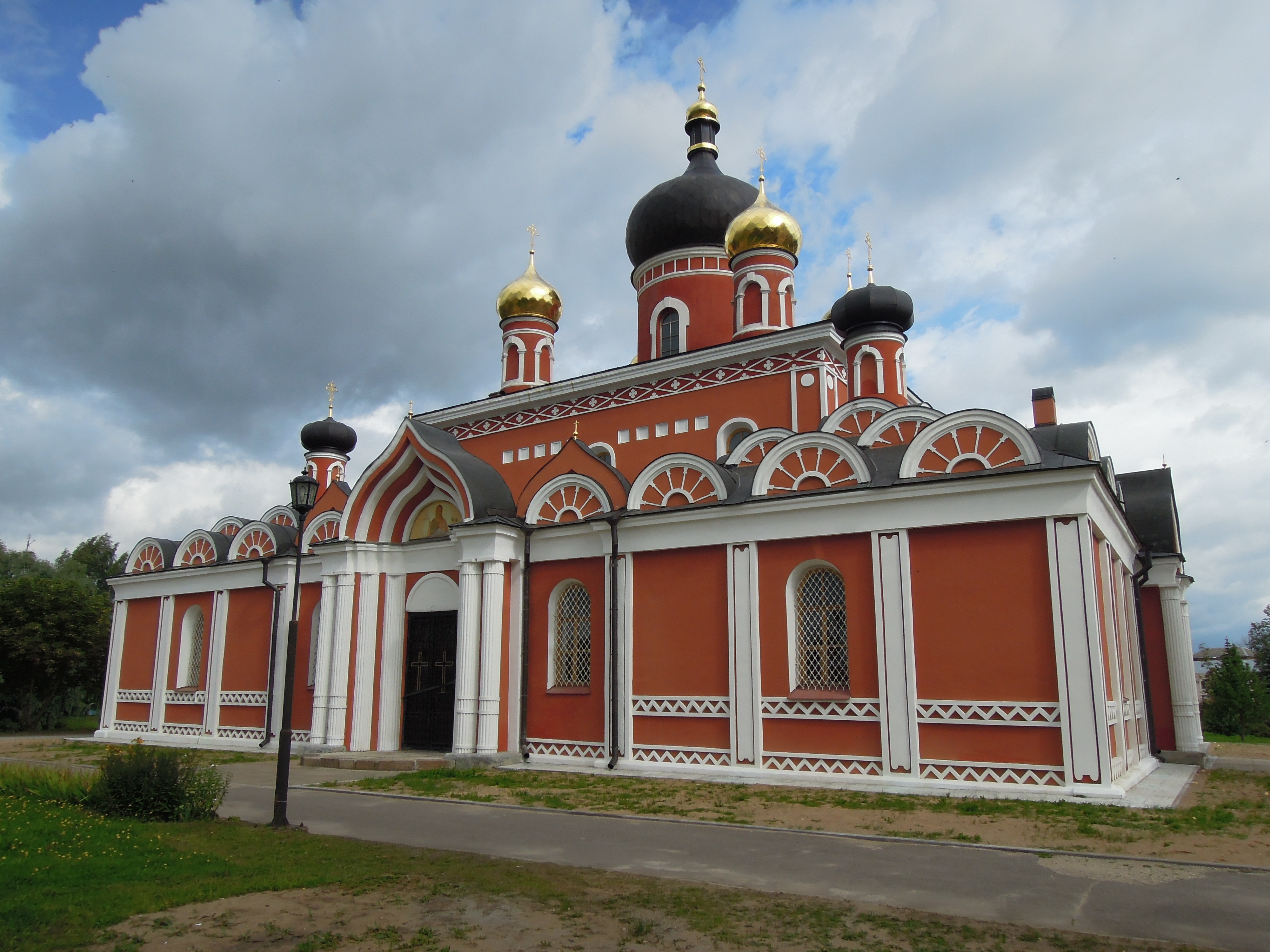 Храм Воскресения Городня Ступинский