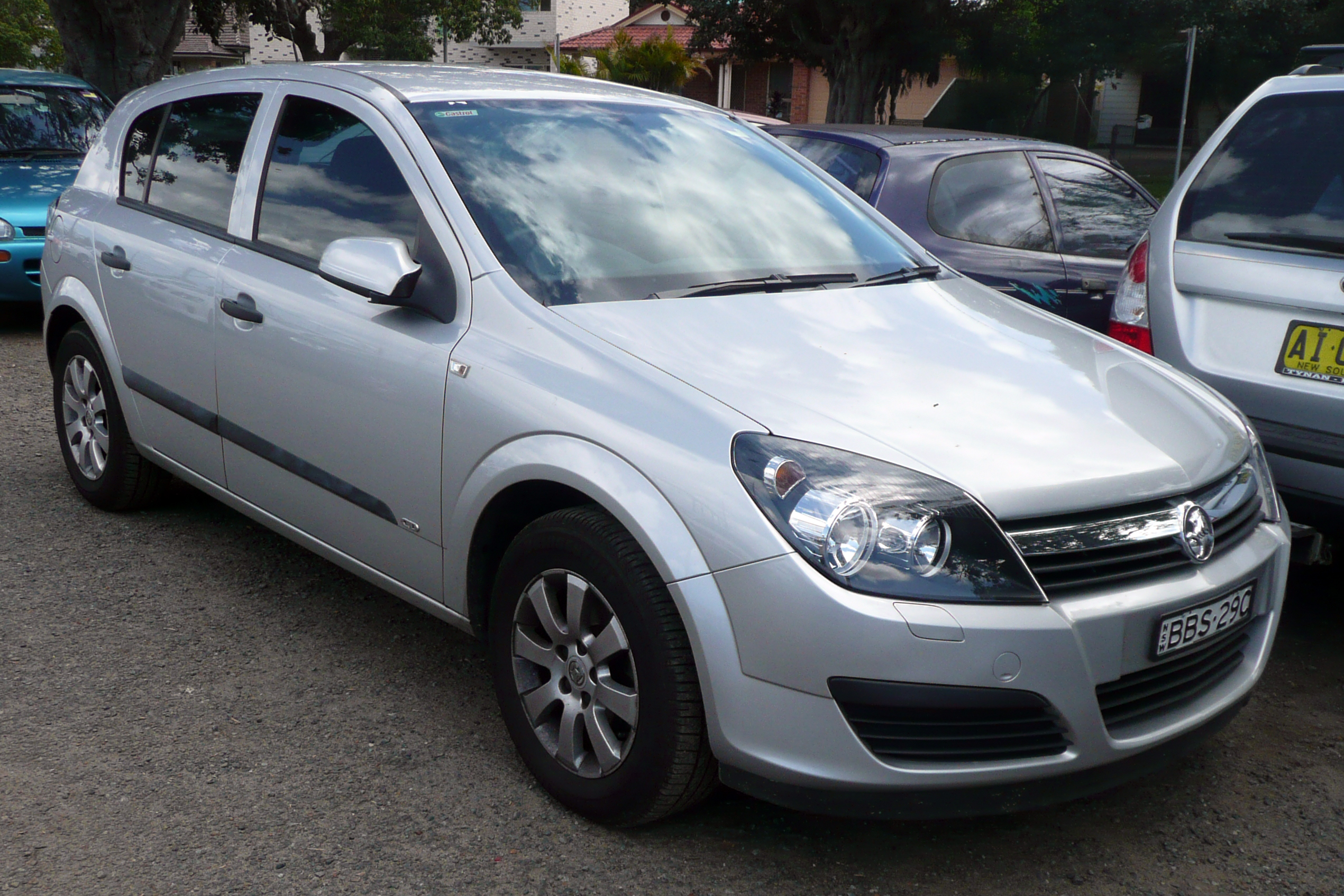 Astra 20. Opel Astra 2003 хэтчбек.