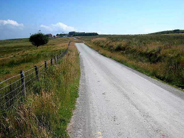 File:Access road from Carno Wind Farm - geograph.org.uk - 904240.jpg