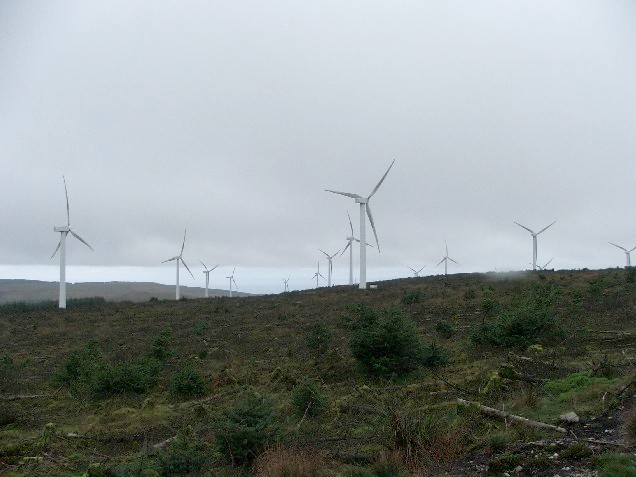 File:Beinn an Tuirc Windfarm. - geograph.org.uk - 255178.jpg