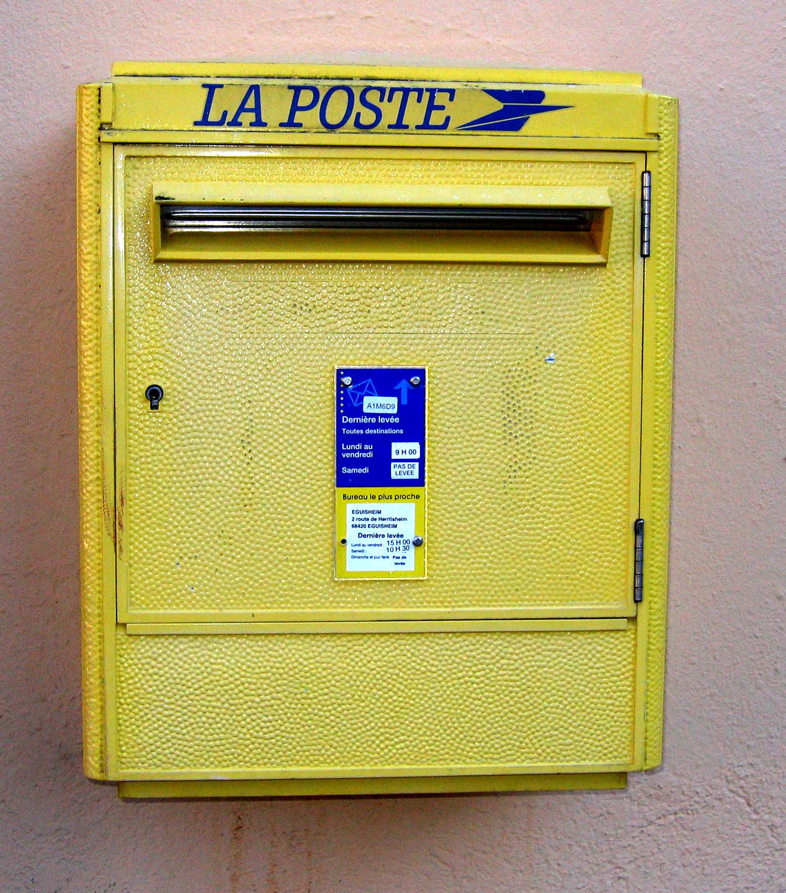 Boîte aux lettres — Wikipédia