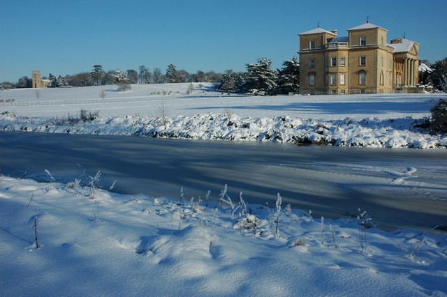 File:Croome Court and Croome D'Abitot Church - geograph.org.uk - 1655805.jpg