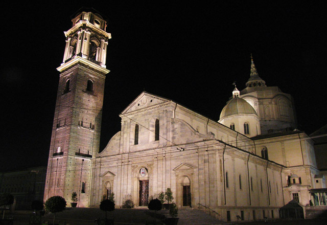 File:Duomo - Torino - panoramio.jpg