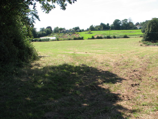 File:Gloucestershire Way nearing Chepstow - geograph.org.uk - 524143.jpg