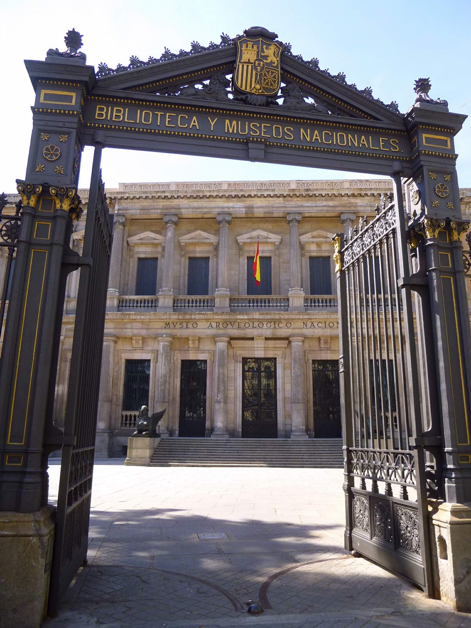 Hablar en voz alta Puntuación Descompostura Archivo:Madrid - Museo Arqueológico Nacional de España 1.jpg - Wikipedia,  la enciclopedia libre