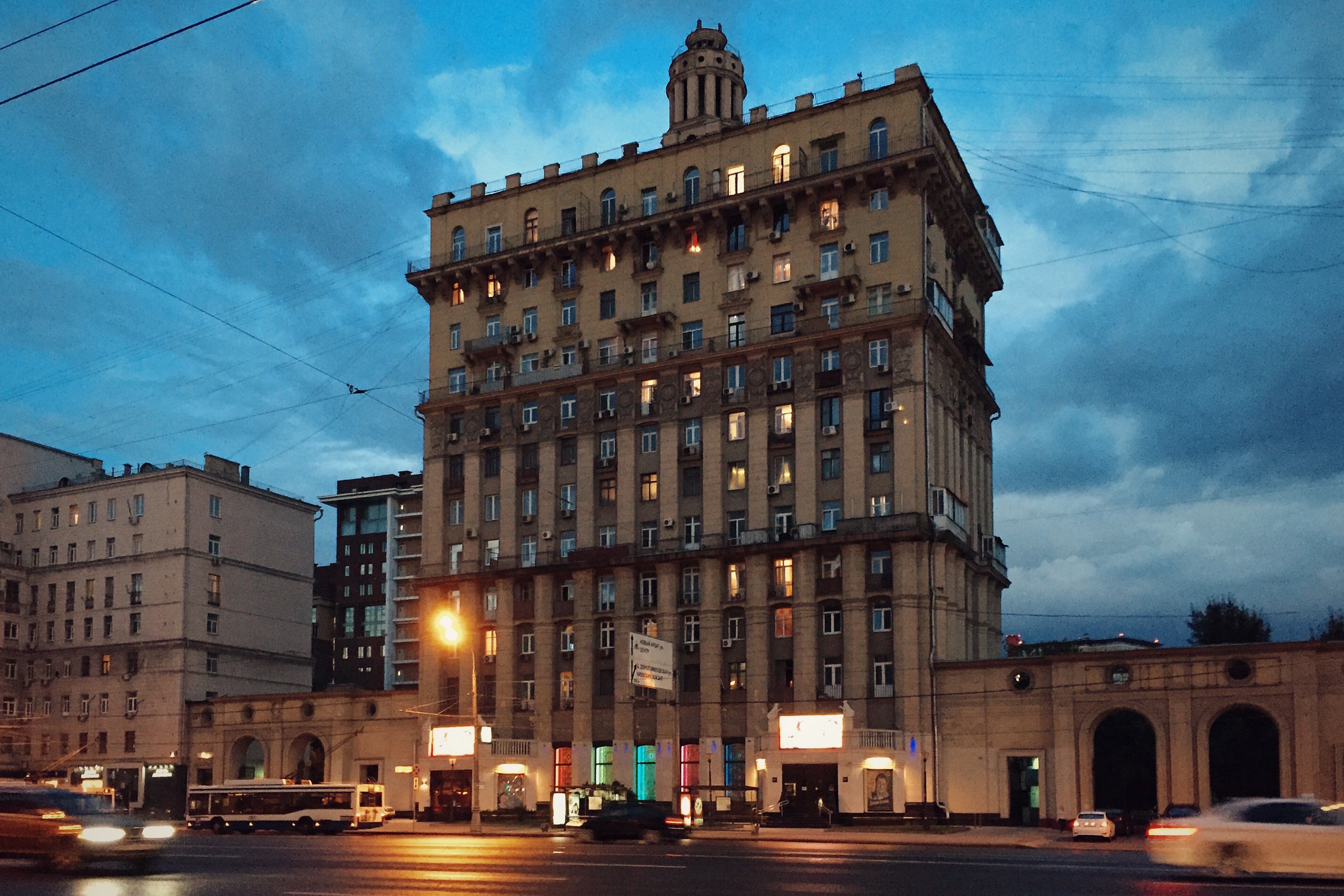 улица кутузовский проспект москва